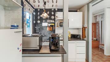 Réfrigérateur, plaque de cuisson