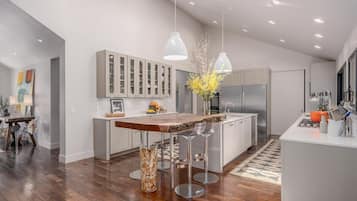 Luxury Villa | Private kitchen