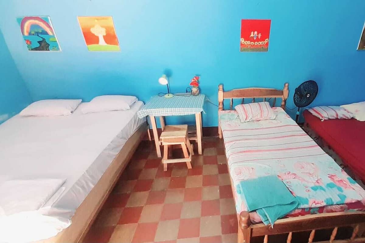 Phòng Tiêu chuẩn, 1 phòng ngủ, quang cảnh vườn | Chăn bông, trang bị nội thất với thiết kế riêng biệt