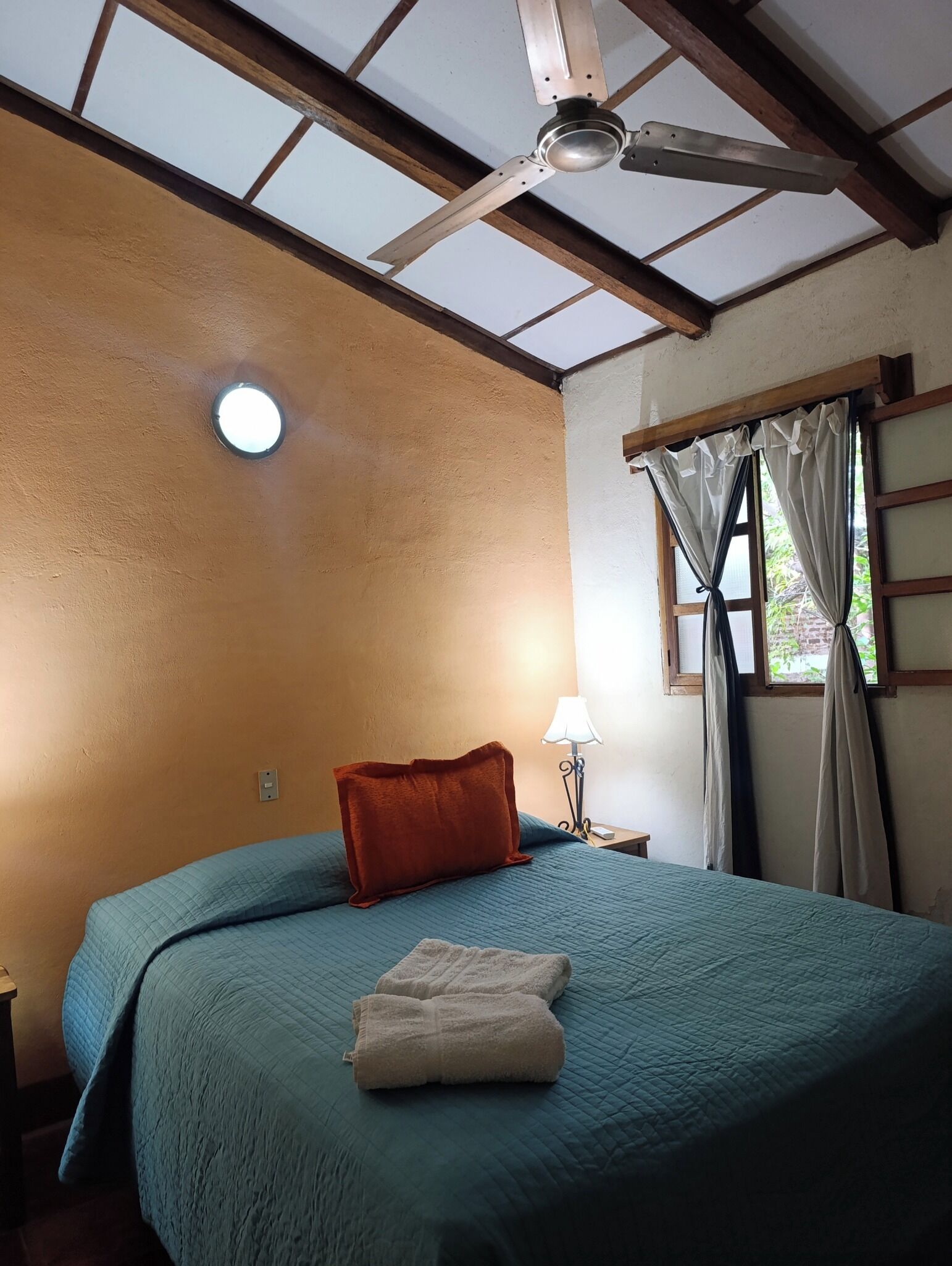 Down comforters, individually furnished, laptop workspace