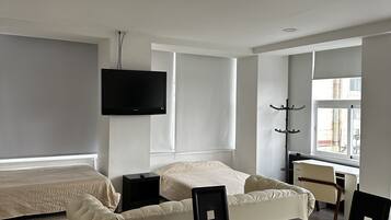 Departamento familiar | 1 habitación, ropa de cama de alta calidad y decoración personalizada