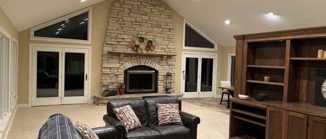 TV connectée, cheminée