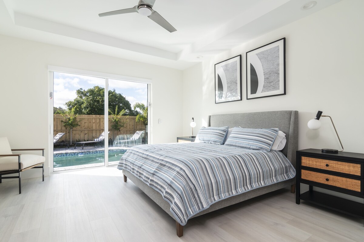Photo 19 of NEW Arcade/Gameroom! Fine Luxury Home, Heated Pool/Spa, FREE Bikes, Near Beach