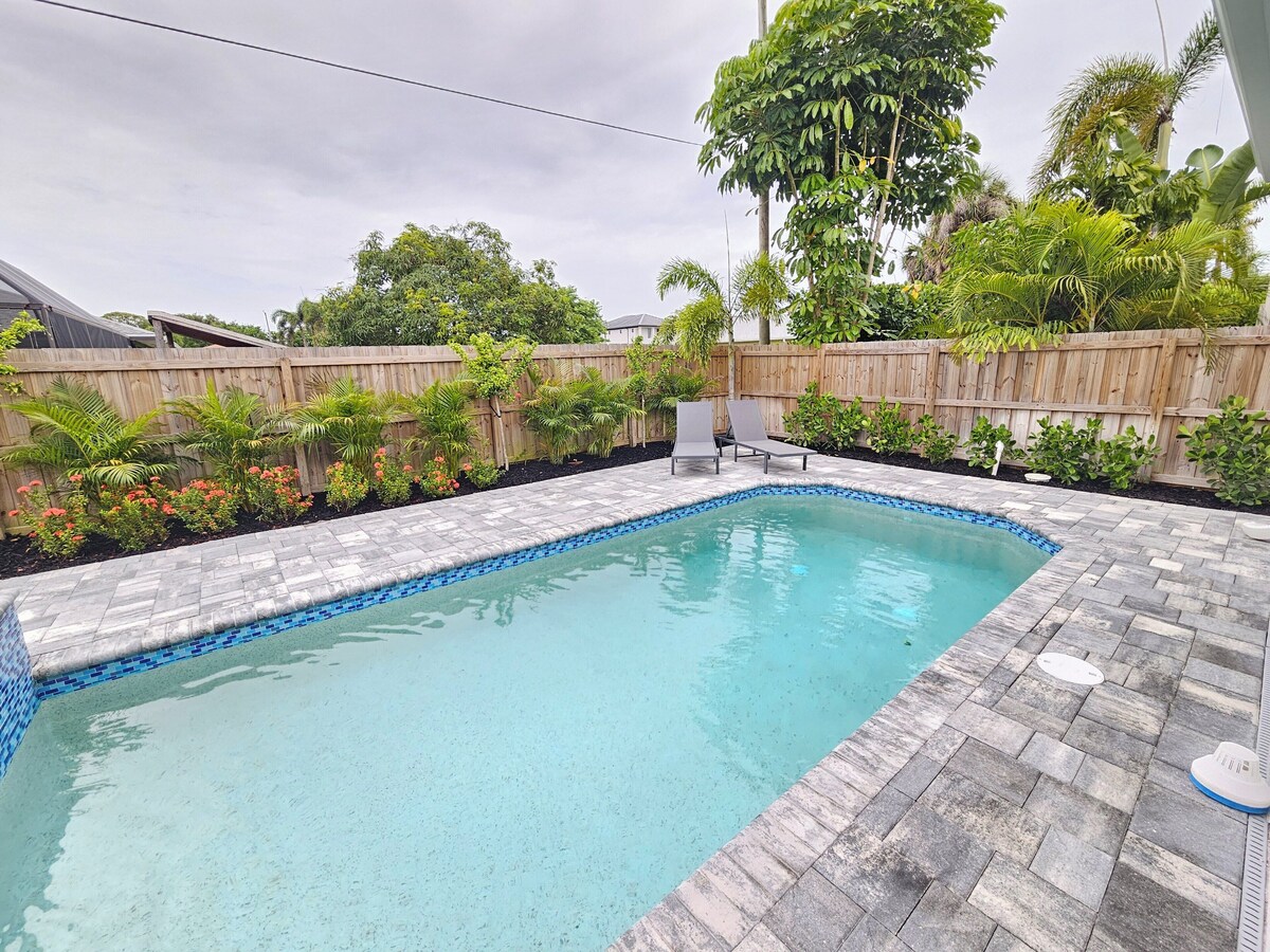 Photo 16 of NEW Arcade/Gameroom! Fine Luxury Home, Heated Pool/Spa, FREE Bikes, Near Beach