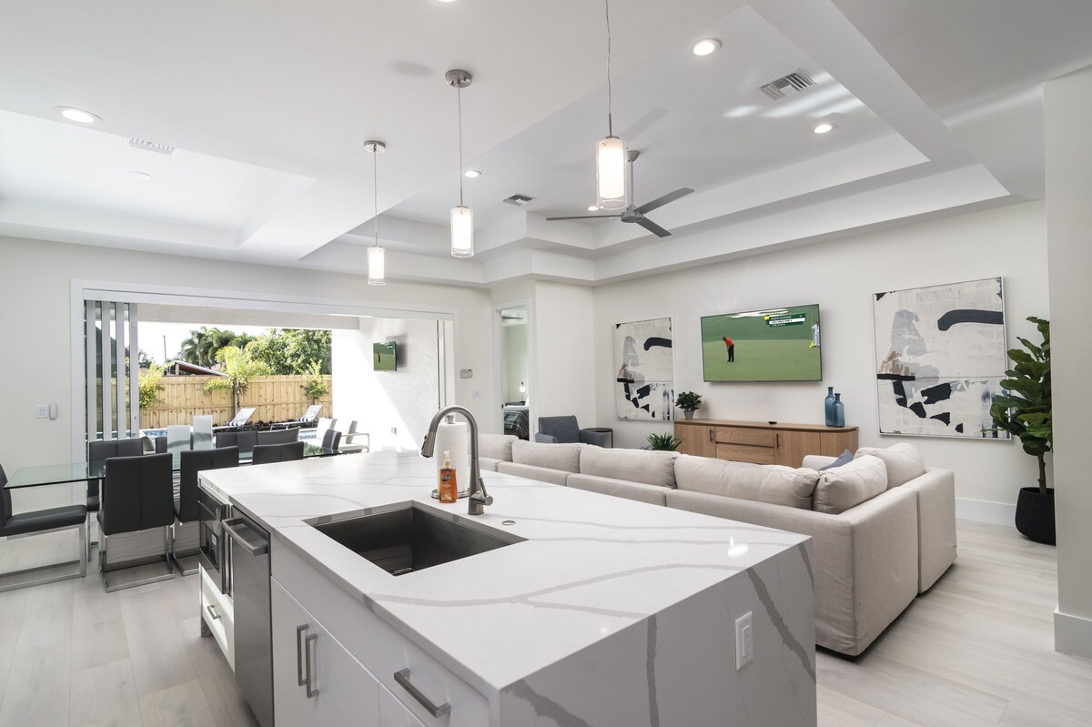 Photo 6 of NEW Arcade/Gameroom! Fine Luxury Home, Heated Pool/Spa, FREE Bikes, Near Beach