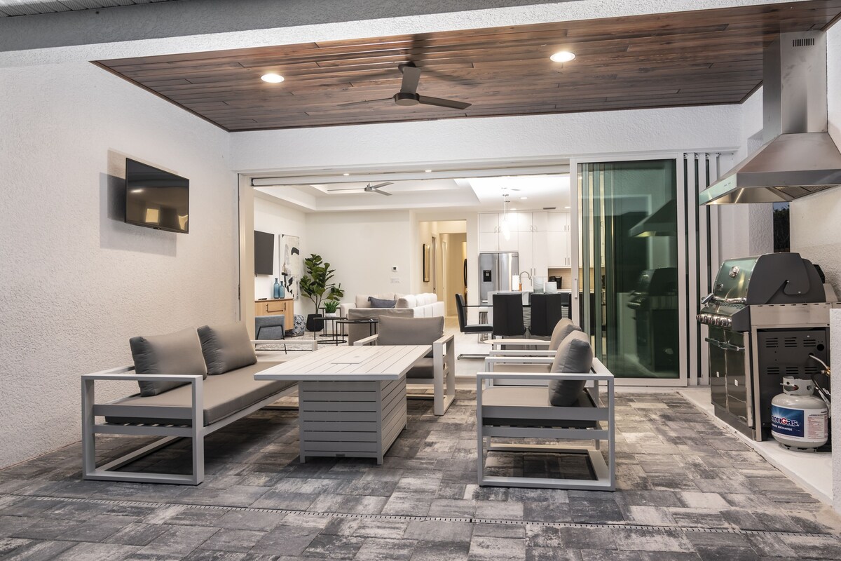 Photo 34 of NEW Arcade/Gameroom! Fine Luxury Home, Heated Pool/Spa, FREE Bikes, Near Beach