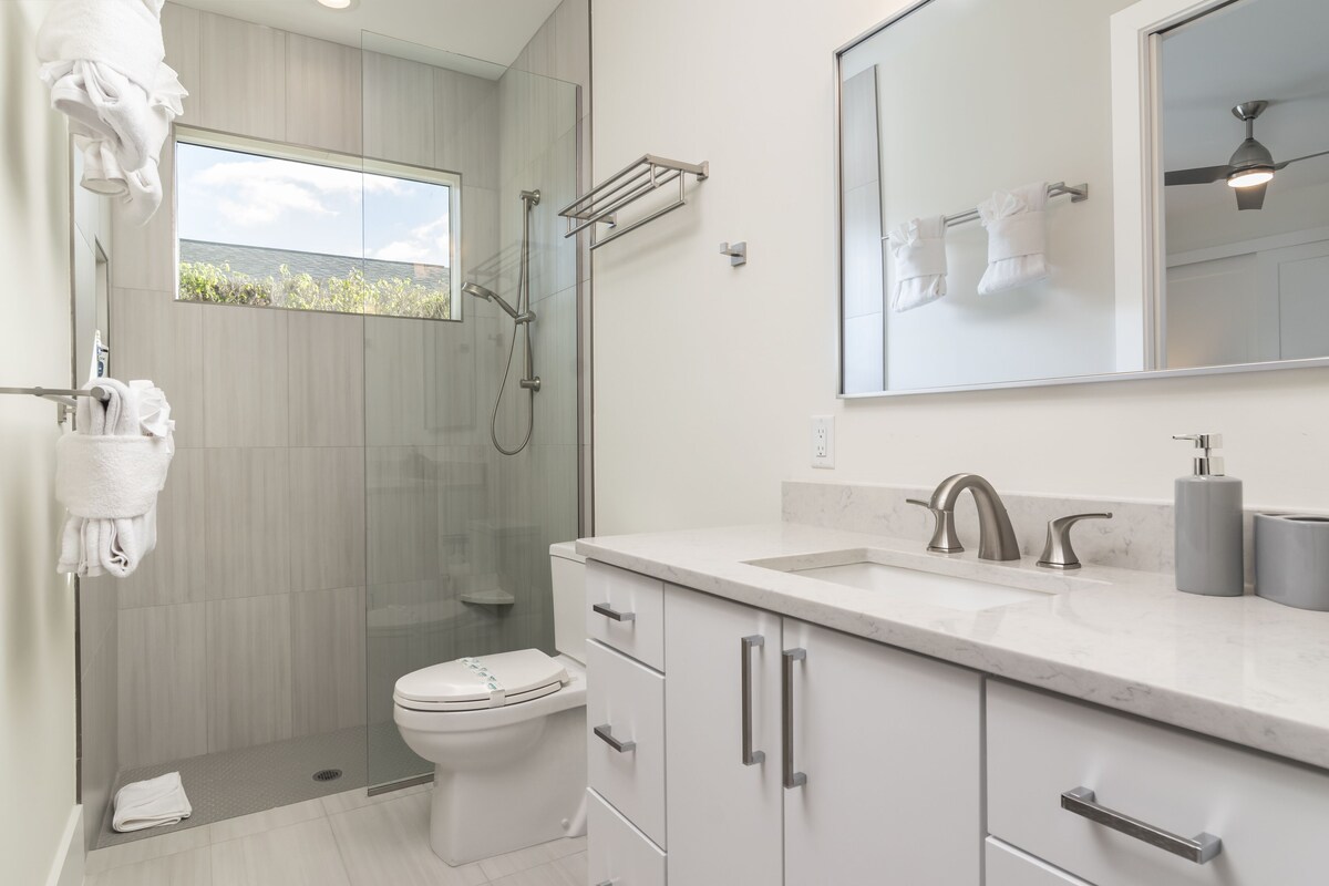 Photo 23 of NEW Arcade/Gameroom! Fine Luxury Home, Heated Pool/Spa, FREE Bikes, Near Beach