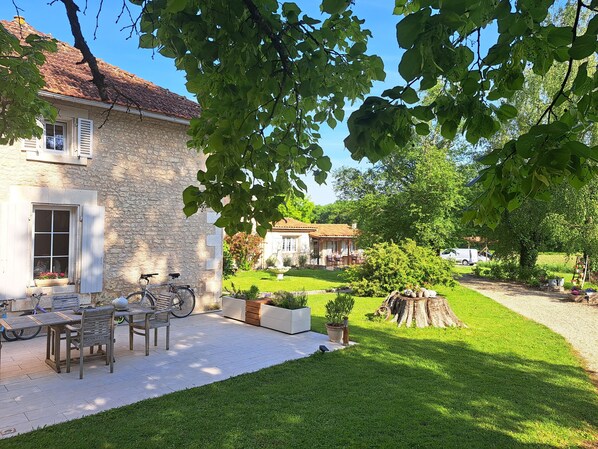 Exterior - Chambres d'hôtes Le Chemin (Challignac)