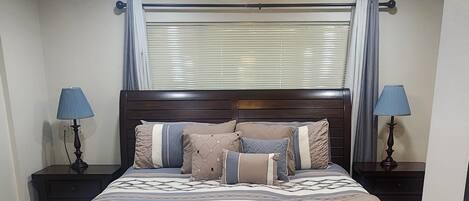 3 bedrooms, WiFi, bed sheets