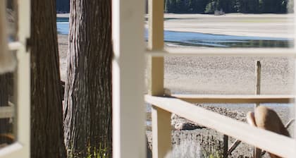 Cortes Beach house
Relaxing cottage on the ocean