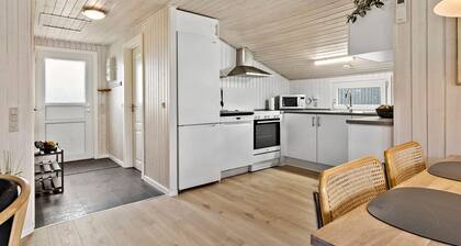 Beautiful home in Skjern with kitchen