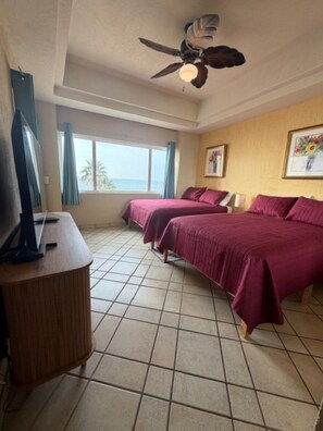 2 chambres, bureau, fer et planche à repasser, Wi-Fi gratuit