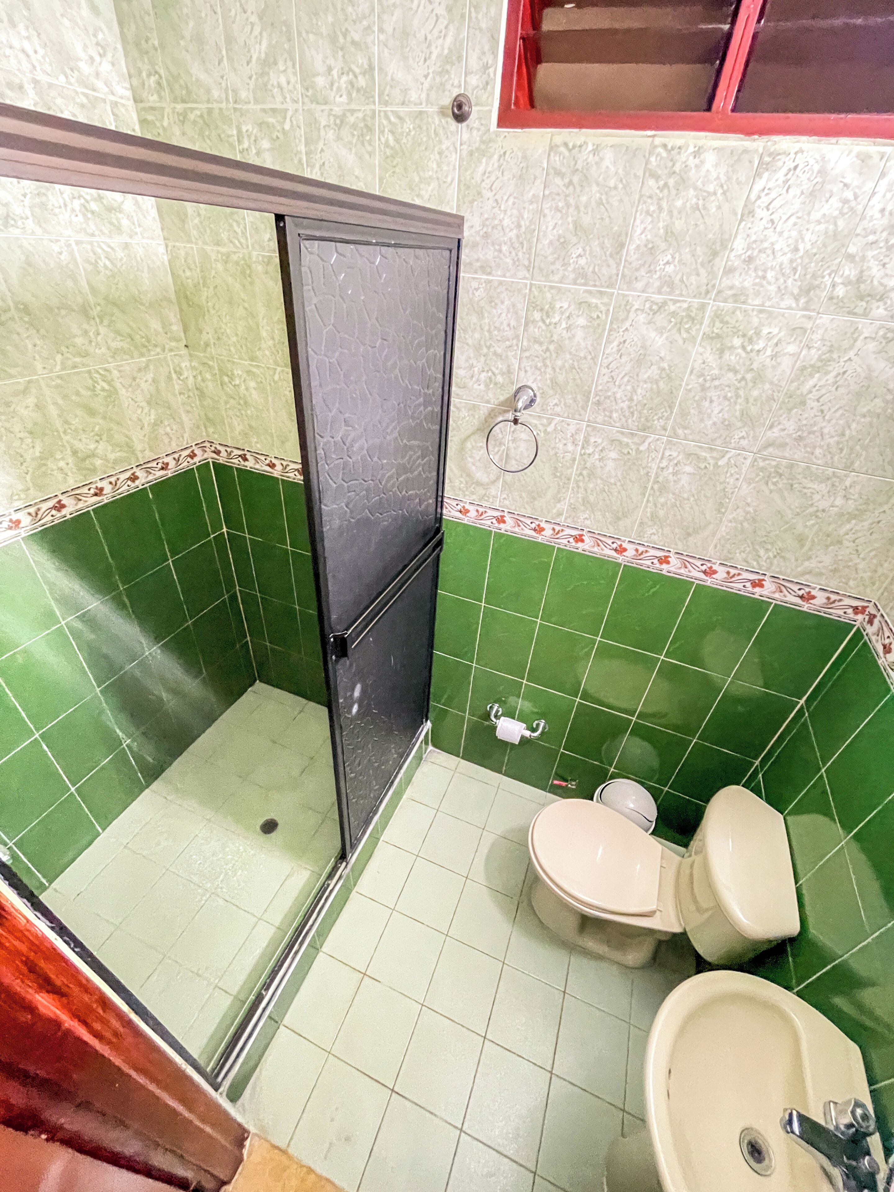Towels, soap, toilet paper