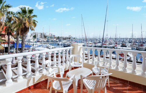 Awesome apartment in Torrevieja
