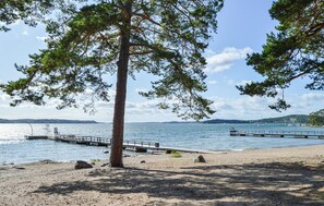 Nära stranden och fiske