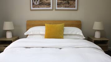 3 chambres, fer et planche à repasser, lit parapluie, Wi-Fi gratuit