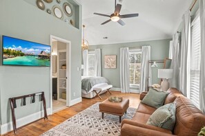 1 chambre, fer et planche à repasser, Wi-Fi, draps fournis