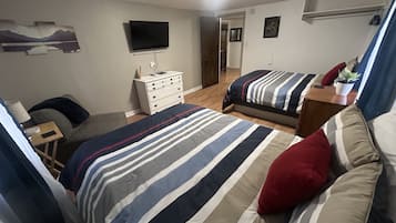 2 bedrooms, travel crib, free WiFi, bed sheets