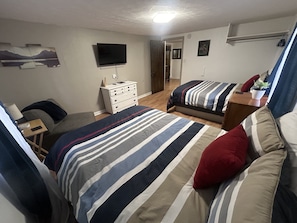 2 chambres, lit parapluie, Wi-Fi gratuit, draps fournis