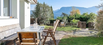 Appartamento 'Viertelgraun' con vista sulle montagne, terrazza condivisa e Wi-Fi