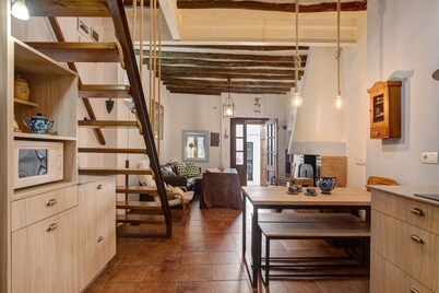 Holiday Home 'Casa Calle Del Carmen' with Mountain View, Wi-Fi and Air Conditioning