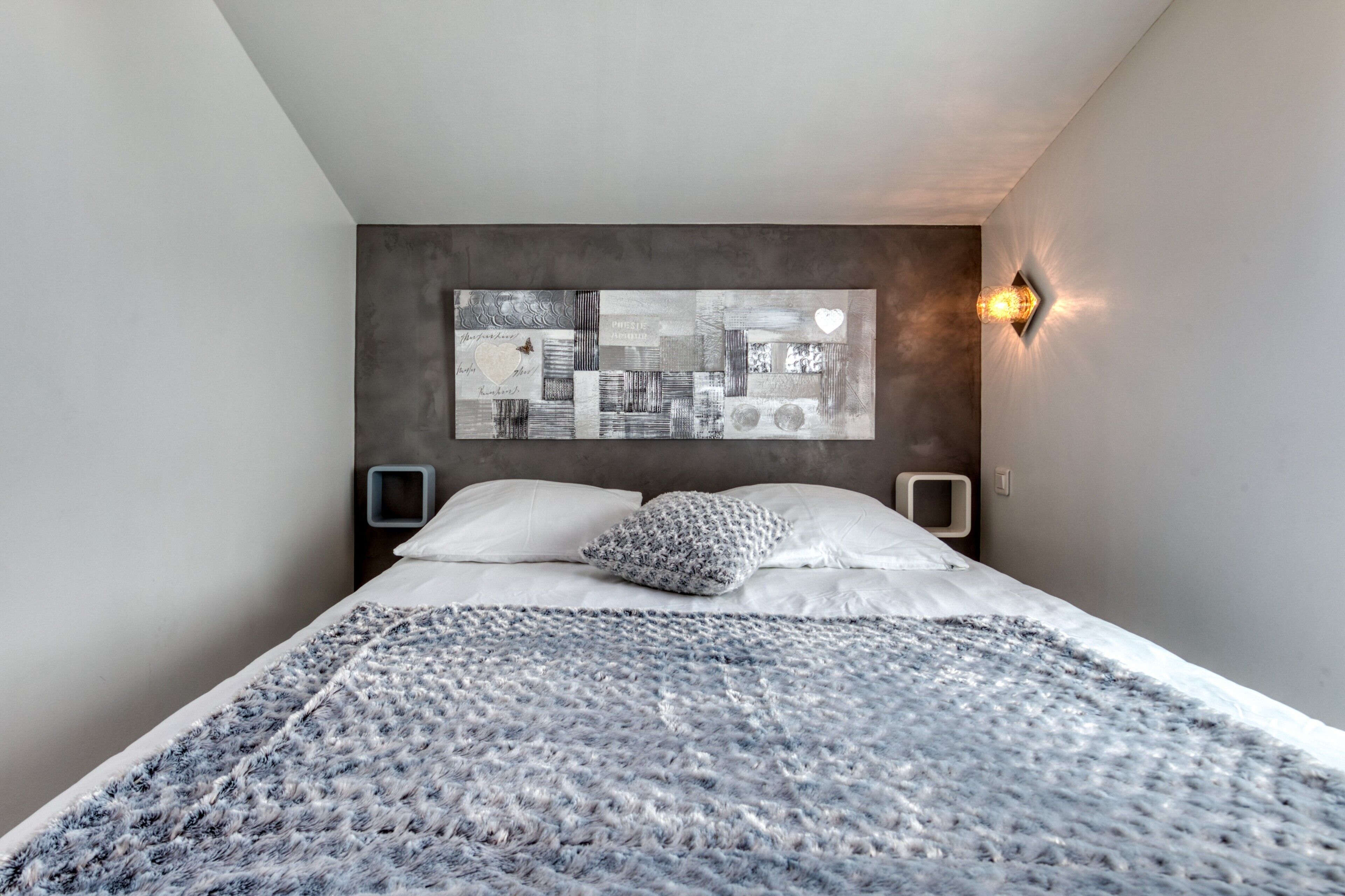 1 chambre, fer et planche à repasser, Wi-Fi gratuit, draps fournis