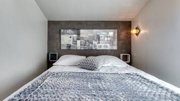 1 chambre, fer et planche Ă repasser, Wi-Fi gratuit, draps fournis