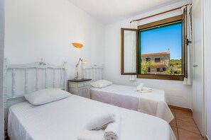 4 chambres, fer et planche Ă repasser, Wi-Fi gratuit, draps fournis