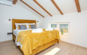 3 Schlafzimmer, Bügeleisen/Bügelbrett, Reisekinderbett, kostenloses WLAN