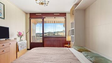 Bügeleisen/Bügelbrett, Bettwäsche