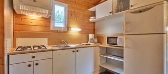 Chalet "5 Personnes 301" con piscina e terrazza condivise