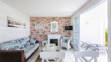 TV, DVD player, ping pong