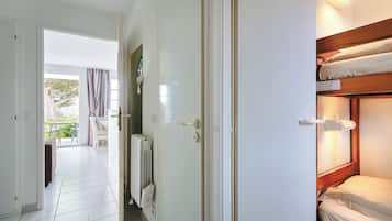 2 bedrooms, free WiFi, bed sheets