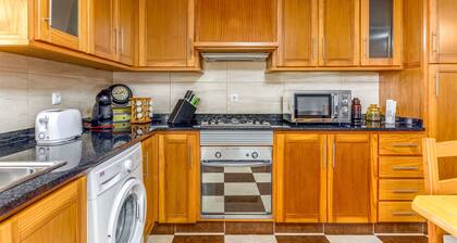 Vacation Home "Casas Dos Vinagreiros - Umbelina" with Sea View, Private Terrace & Wi-Fi