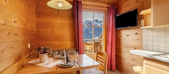 Apartment 'Thalhof Laugen' with Mountain View, Shared Garden and Wi-Fi