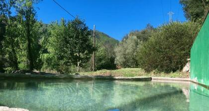 Chalet 'Cal Manyà' avec vue montagne, piscine privée et Wi-Fi