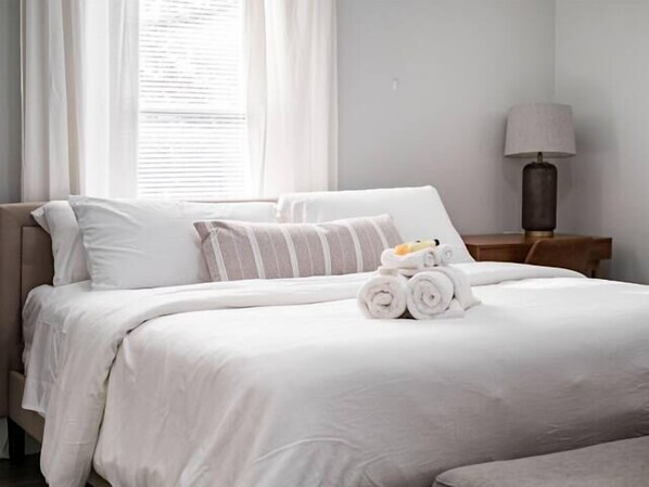 1 bedroom, iron/ironing board, free WiFi, bed sheets