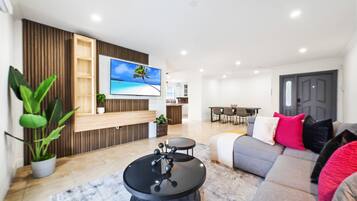 TV connectée, cheminée