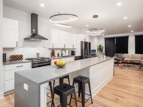 Luxurious Experience - Columbus!