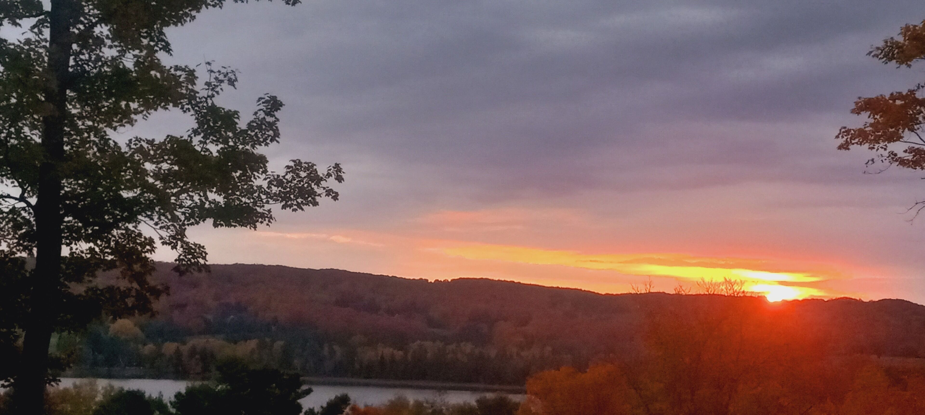 Mountain View Ranch/ Boyne Mountain & deer lake views.