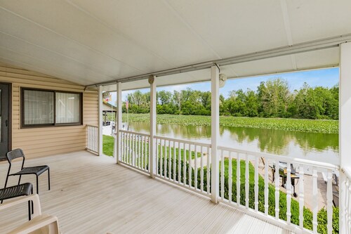 Serene Lake House at Indian Lake!