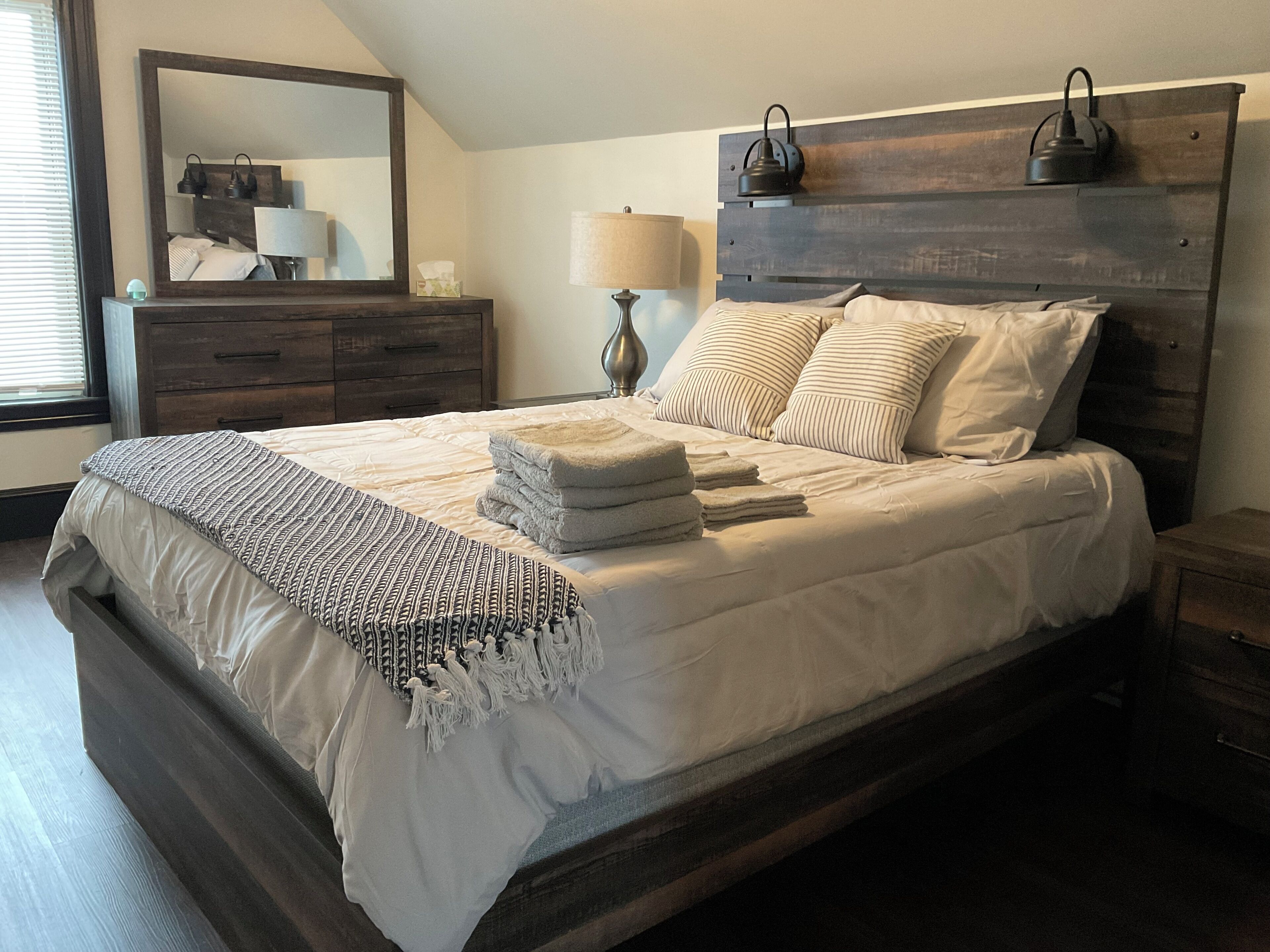 City/Nature Escape - MHT - Mins to Boston & Lakes