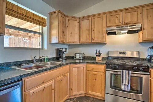 Moab Oasis among the Redrocks!