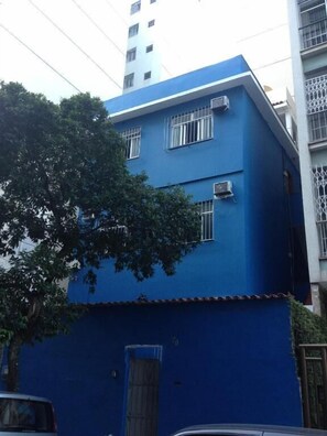 Unclassified image, 2 of 17, button - Copacabana Hostel (Rio de Janeiro)