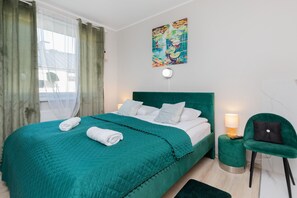 2 dormitorios, tabla de planchar con plancha, wifi y ropa de cama
