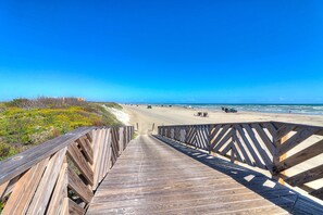 Una playa cerca