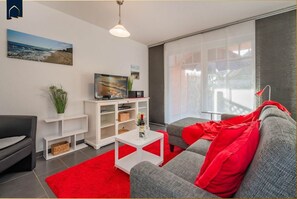 Fernseher, Stereoanlage