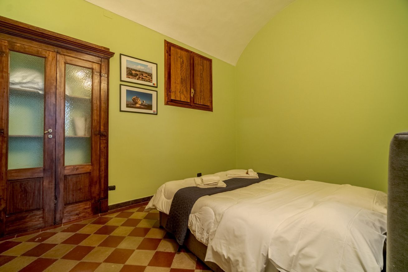 1 habitación, internet y ropa de cama 