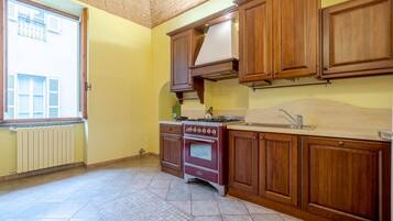 Microwave, oven, stovetop, toaster