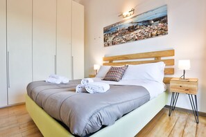 1 Schlafzimmer, Bügeleisen/Bügelbrett, Bettwäsche